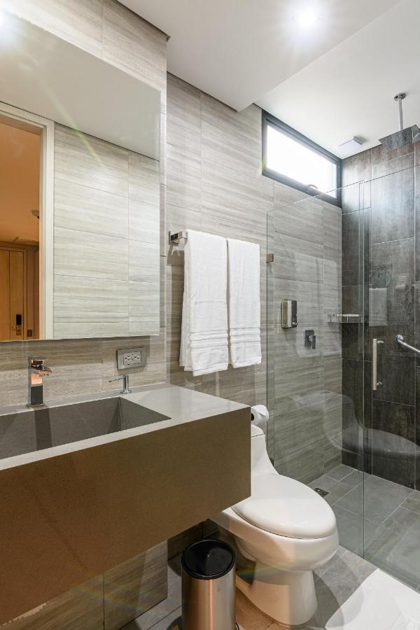 4 Sur Hotel Медельин Экстерьер фото