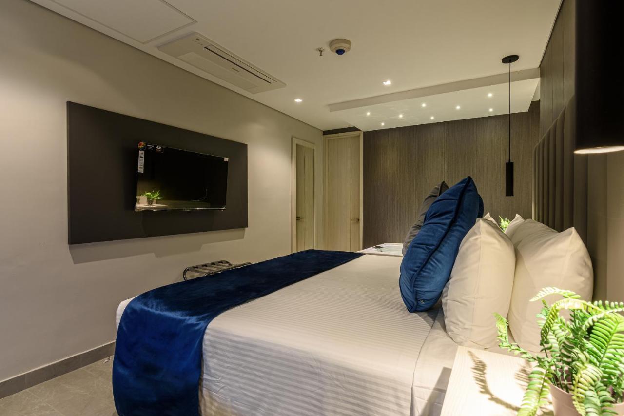 4 Sur Hotel Медельин Экстерьер фото