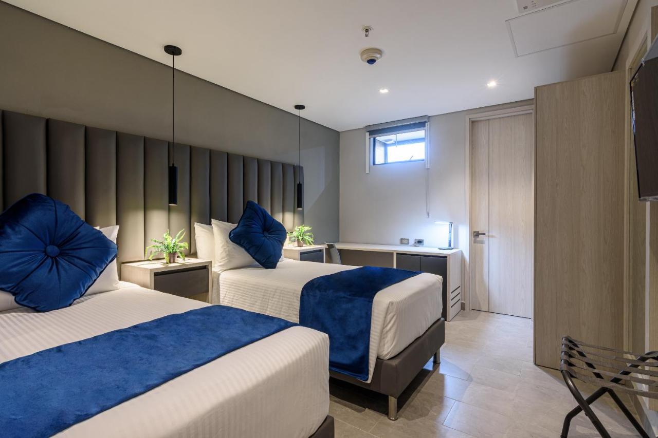 4 Sur Hotel Медельин Экстерьер фото