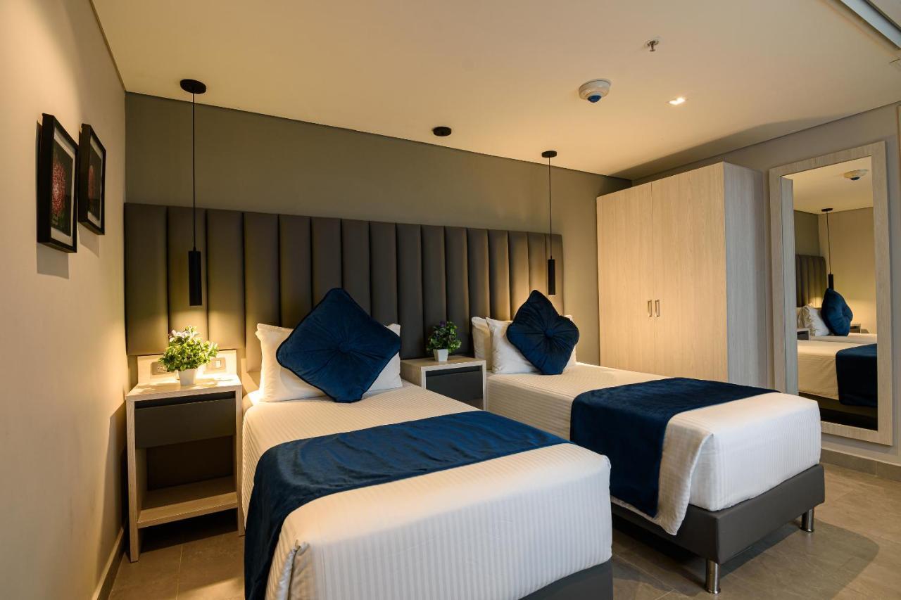 4 Sur Hotel Медельин Экстерьер фото