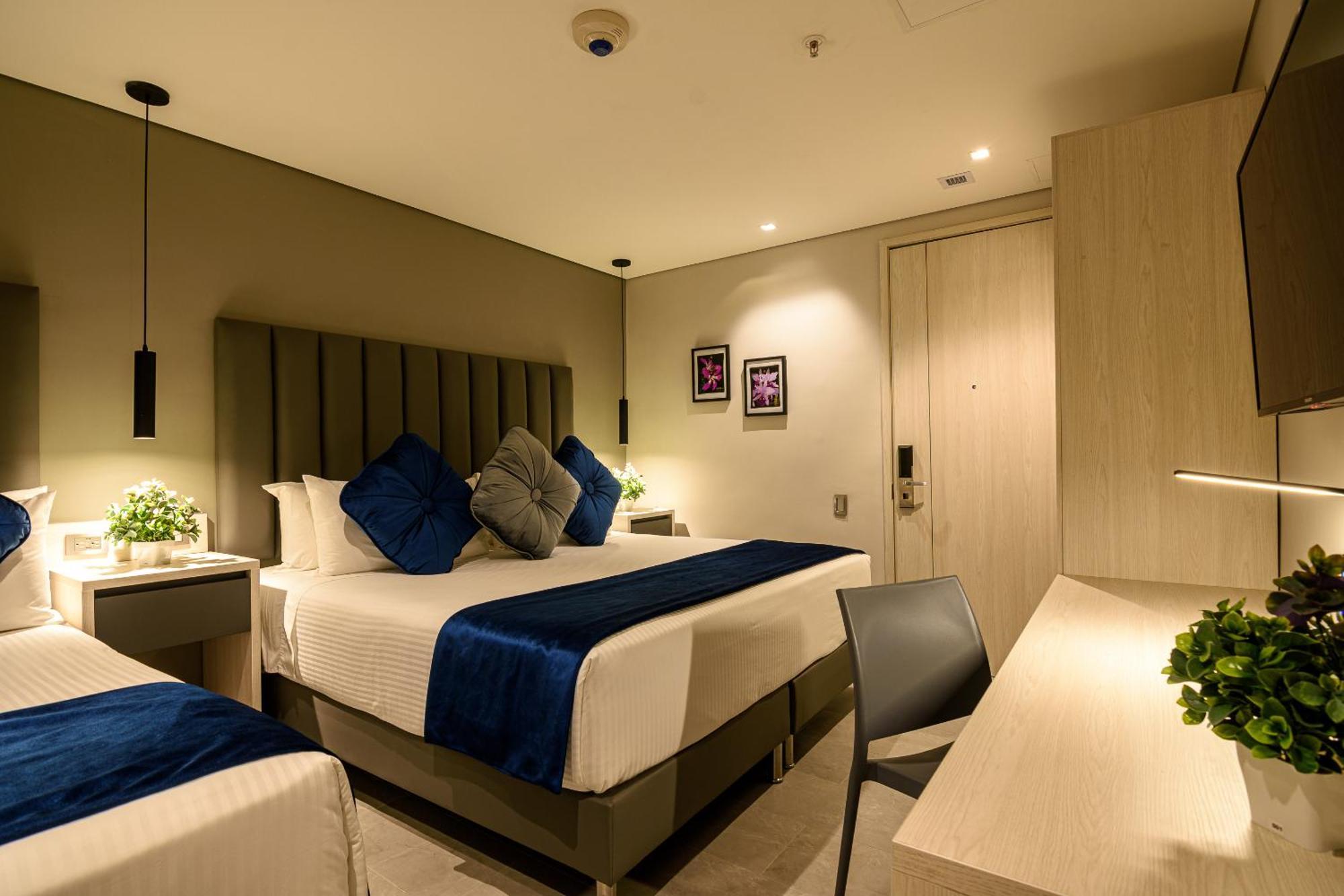 4 Sur Hotel Медельин Экстерьер фото