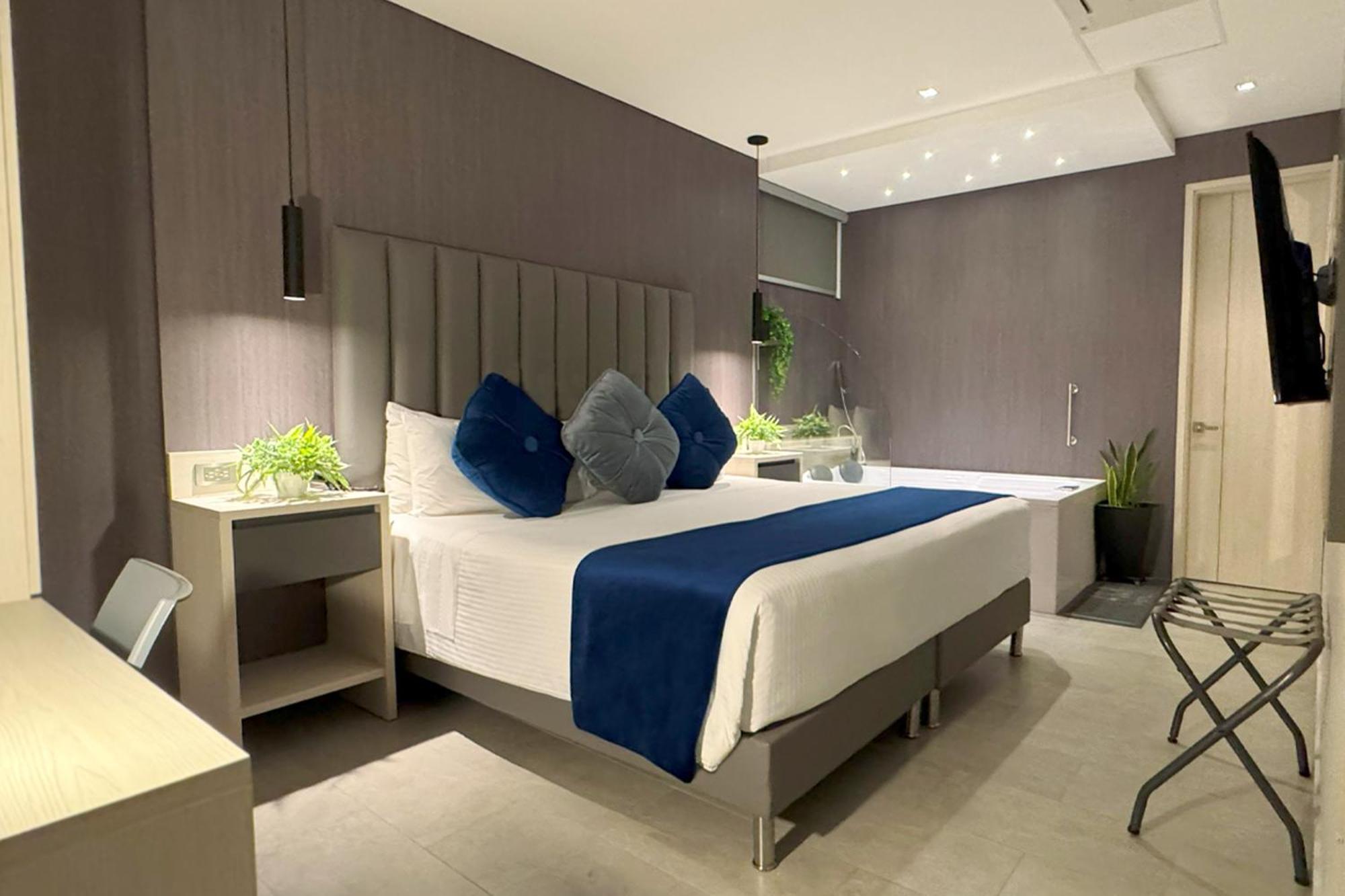 4 Sur Hotel Медельин Экстерьер фото